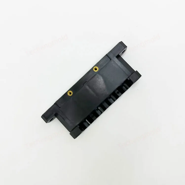 特诚科技PPS精密注塑件实拍 2